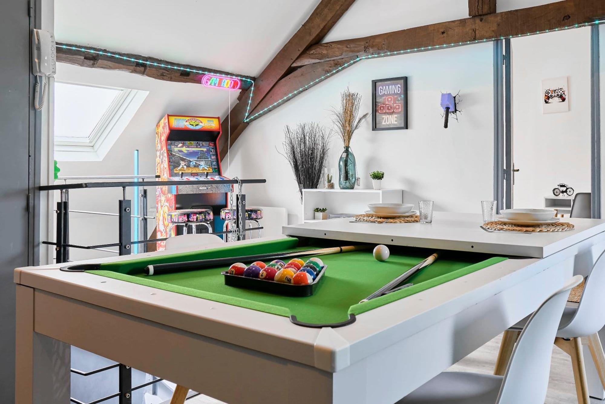 Apartamento Gameclub - Les Demeures D'Adrien Carvin Exterior foto